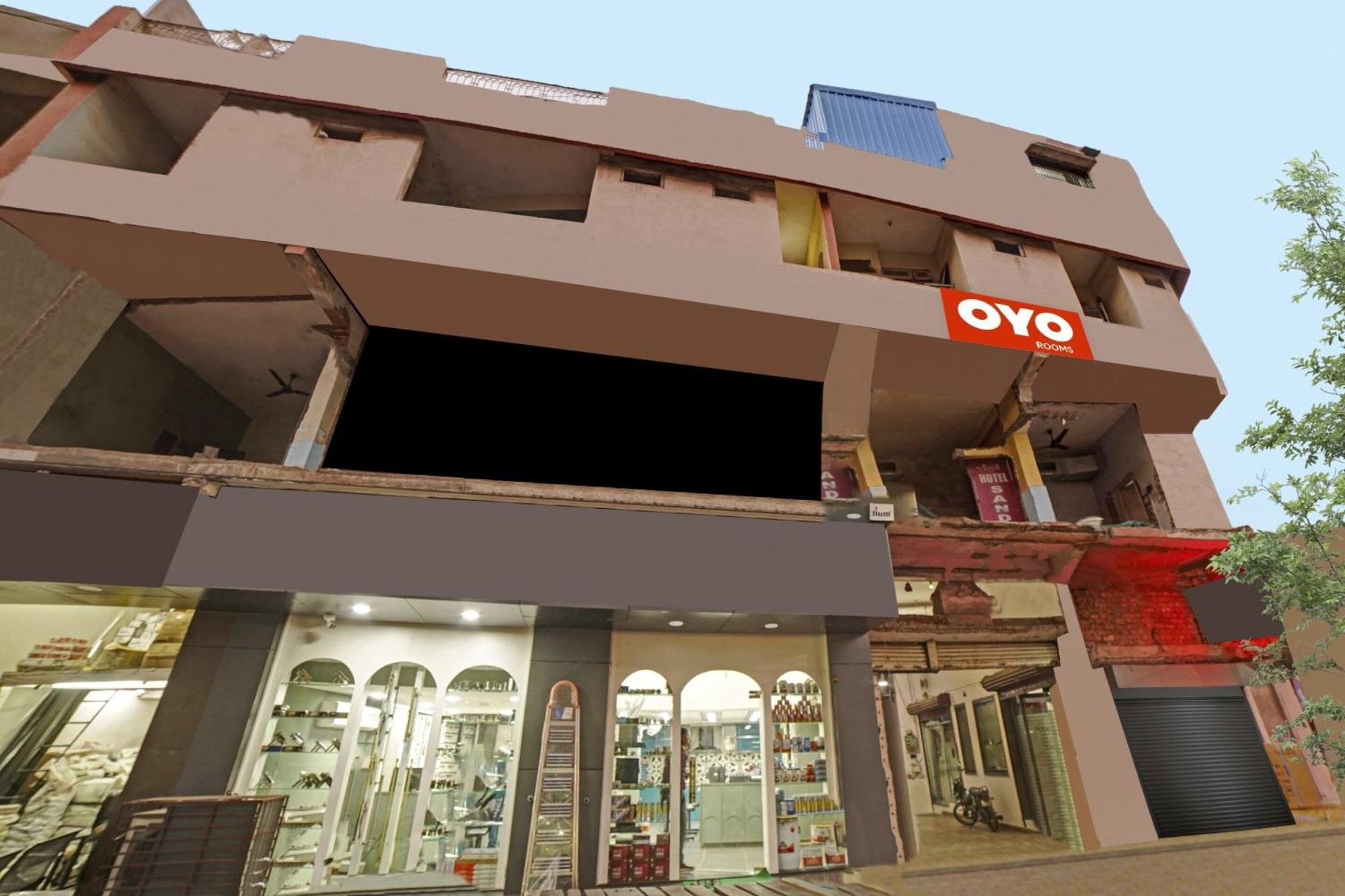 Hotel O Sandeep Rāipur Esterno foto