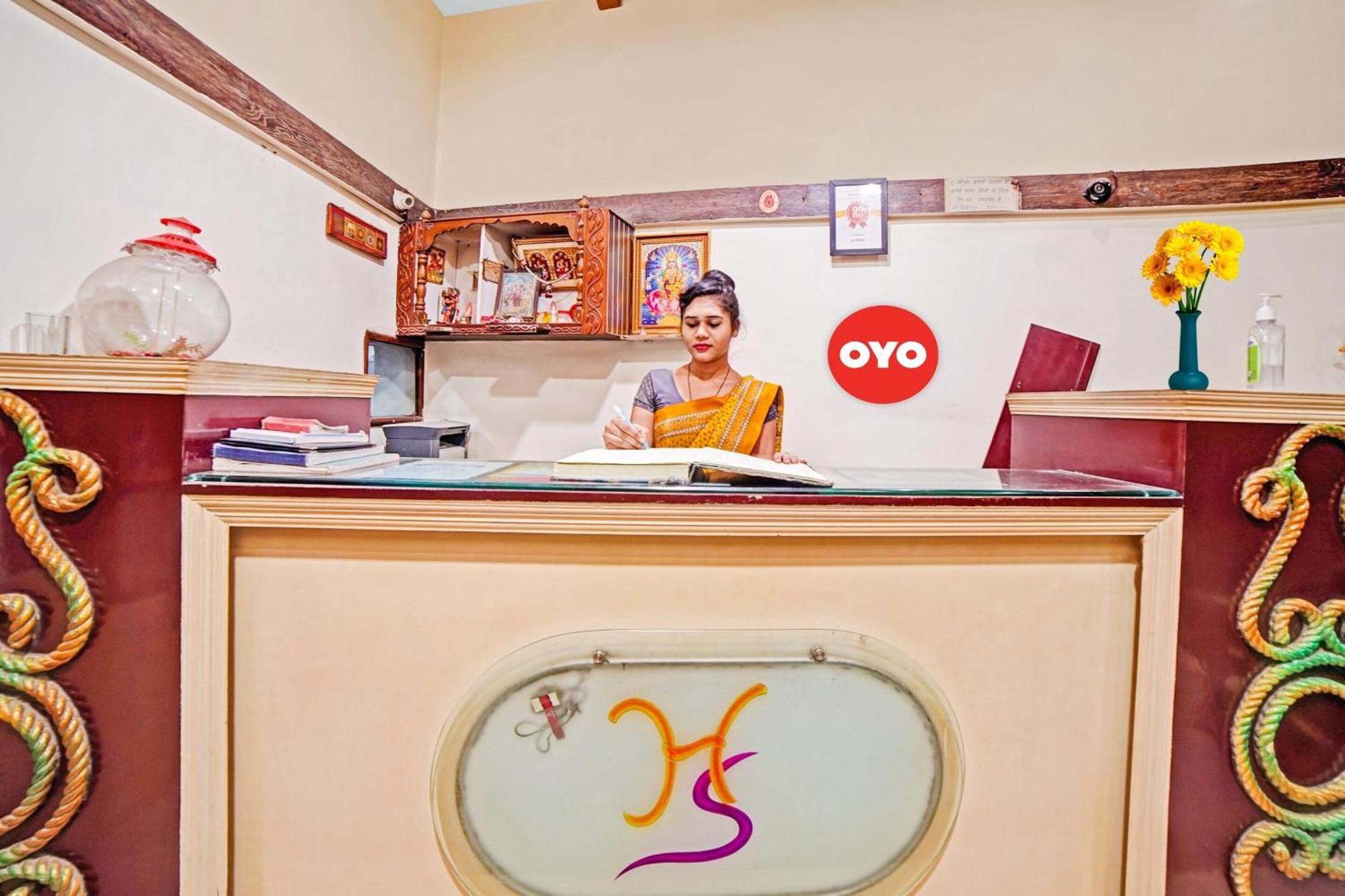 Hotel O Sandeep Rāipur Esterno foto
